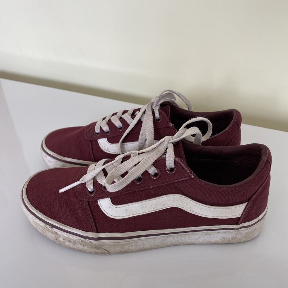 Vans Old Skool Shoes Womens Size 6.5 Maroon White Skate Canvas Low Top Classic
